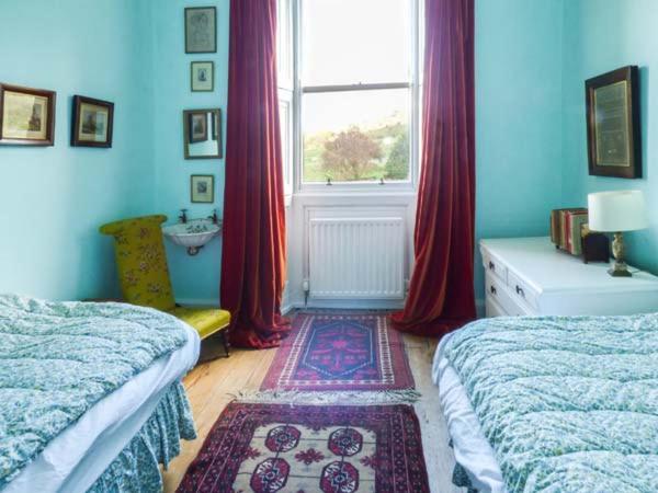 Flanders Hall West Burton 외부 사진