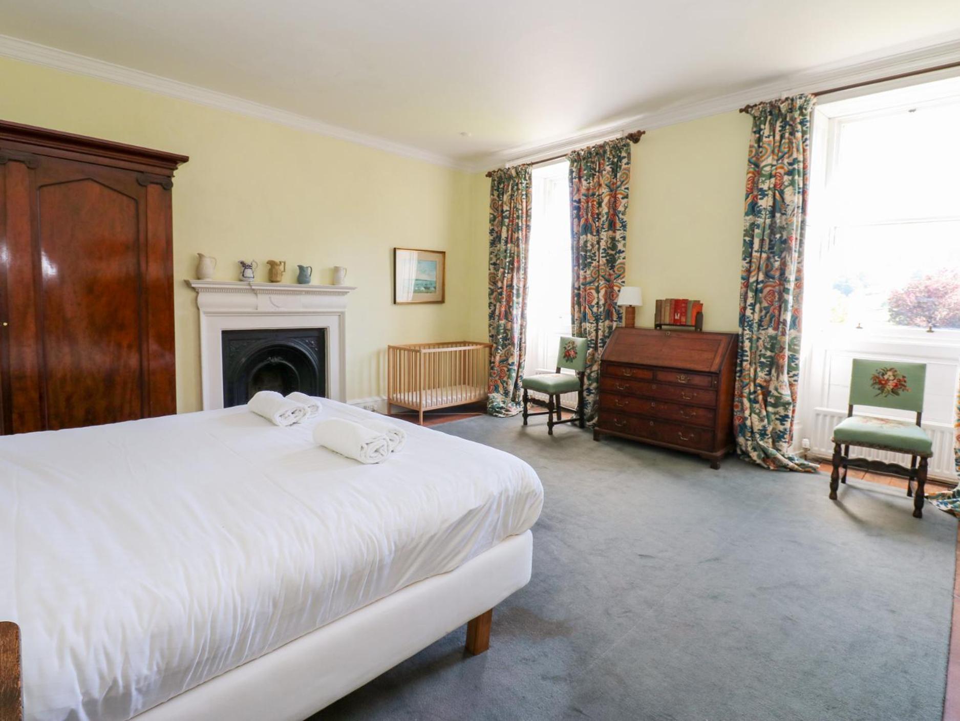 Flanders Hall West Burton 외부 사진