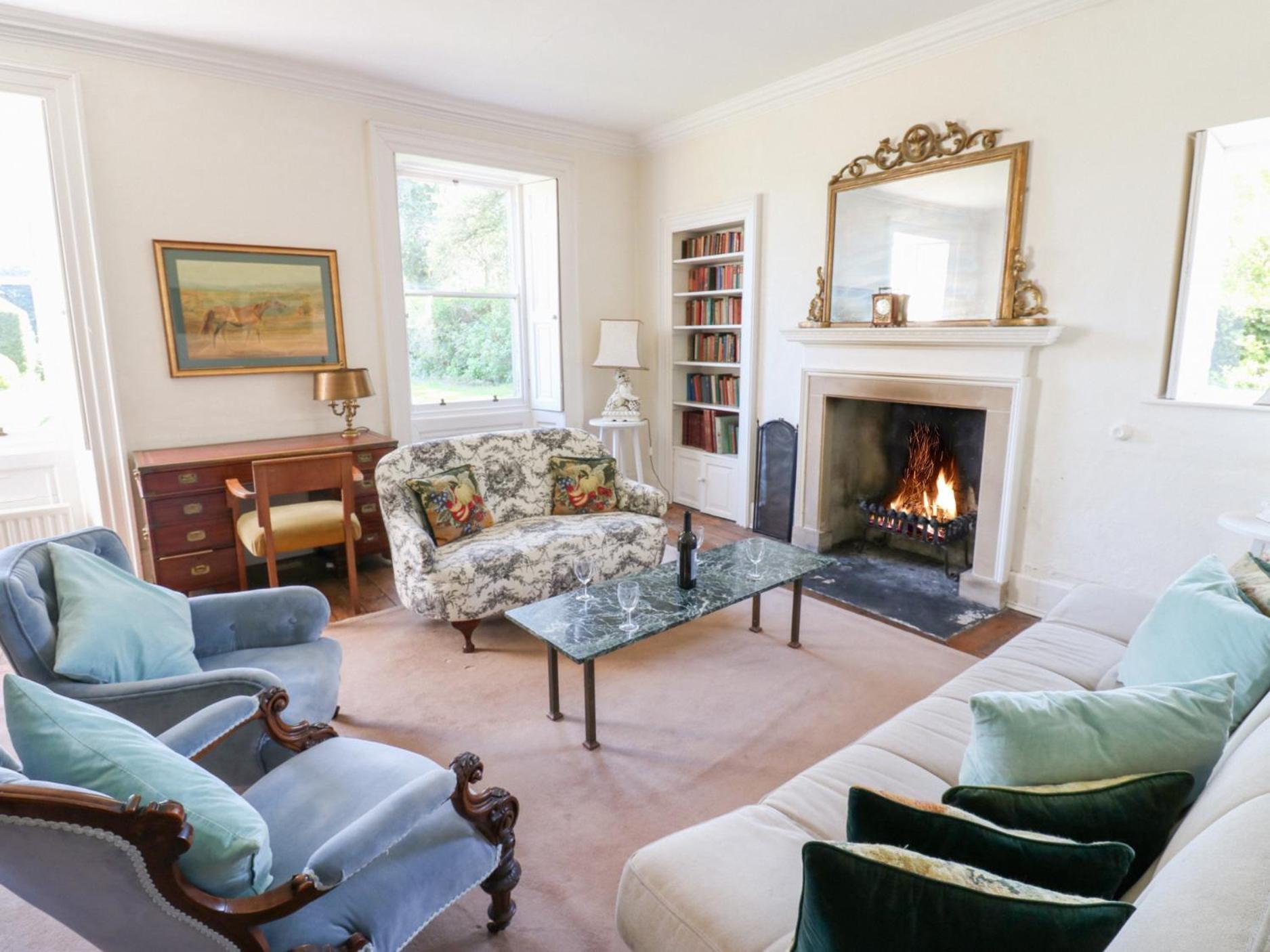 Flanders Hall West Burton 외부 사진